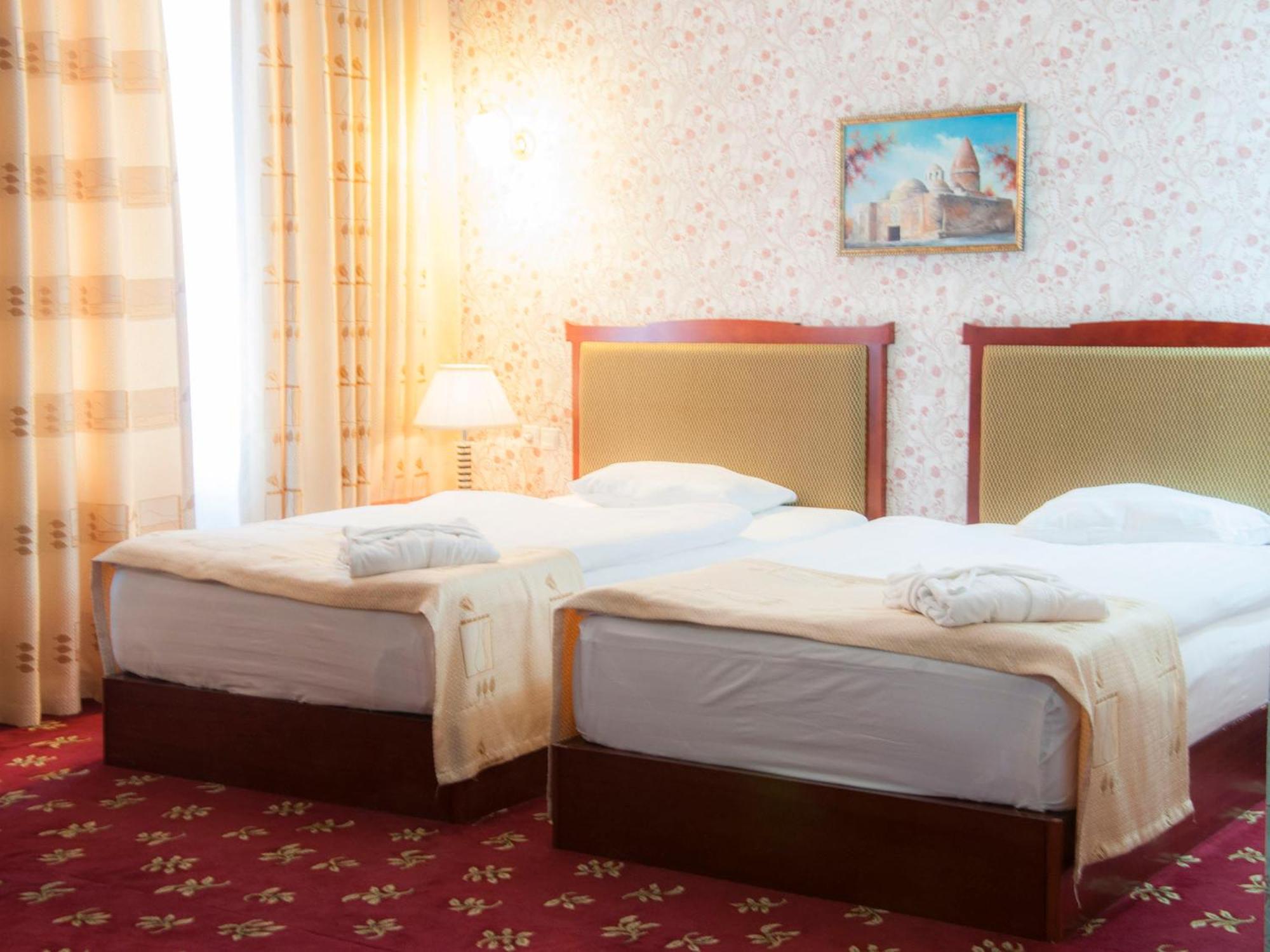 Golden Valley Hotel Taškent Exteriér fotografie